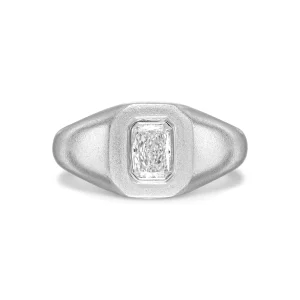 Pinky Signet Ring - Cushion-white gold